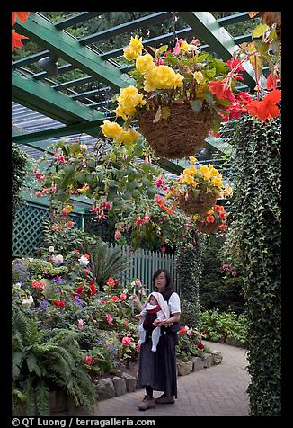 2004 Sept 02.  (color)
