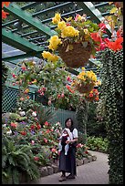 2004 Sept 02.  ( color)