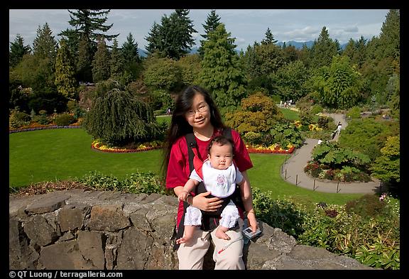 2004 Sept 06.  (color)