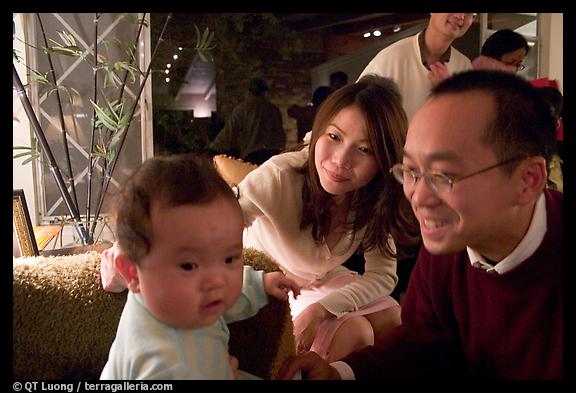 2004-Oct-22.  (color)