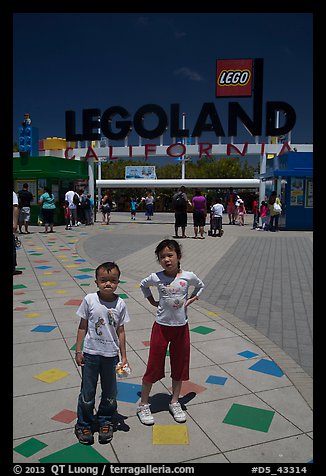 June 25, 2012.  (color)
