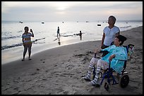 December 27, 2012.  ( color)