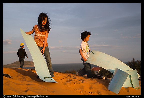 December 28, 2012.  (color)