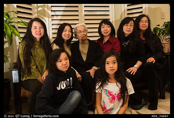 24 Dec 2013.  (color)