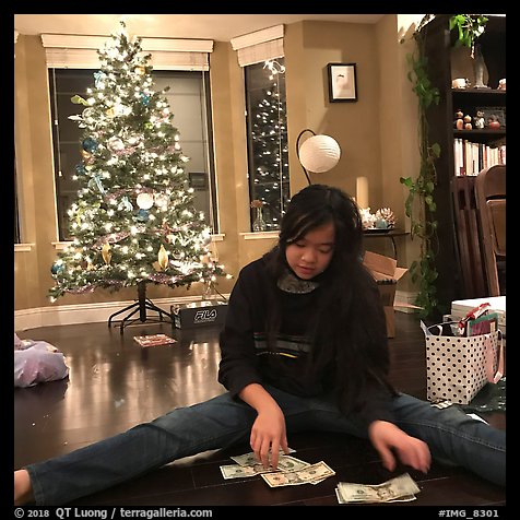 December 25, 2017.  (color)