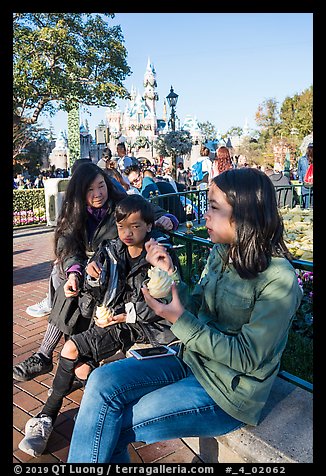 December 28, 2018.  (color)