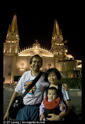 2005 Jan 08.  (color)