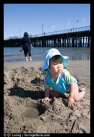 5 Jun 2005.  (color)