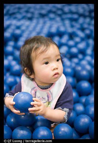 25 Jun 2005.  (color)