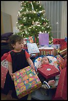 24 Dec 2005.  ( color)