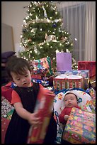 24 Dec 2005.  ( color)