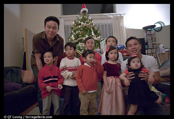 24 Dec 2005.  (color)
