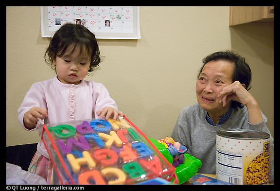 26 March 2006.  (color)