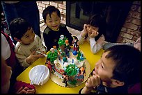 26 March 2006.  ( color)