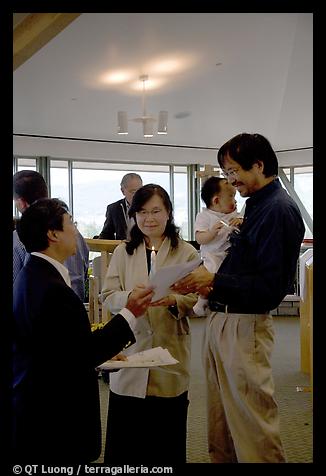 23 April 2006.  (color)
