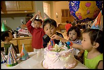 06 May 2006.  ( color)