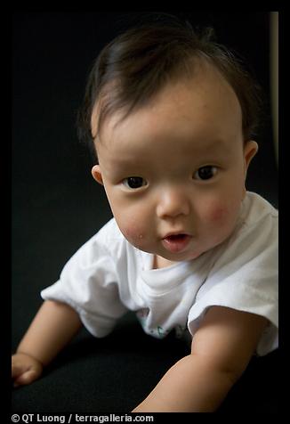 11 May 2006.  (color)