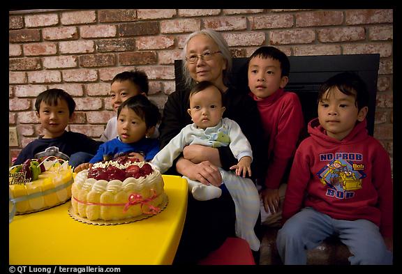 13 May 2006.  (color)
