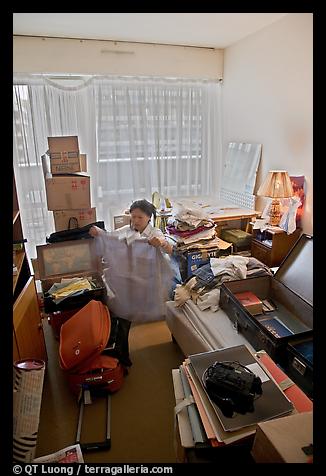 27 April 2007.  (color)