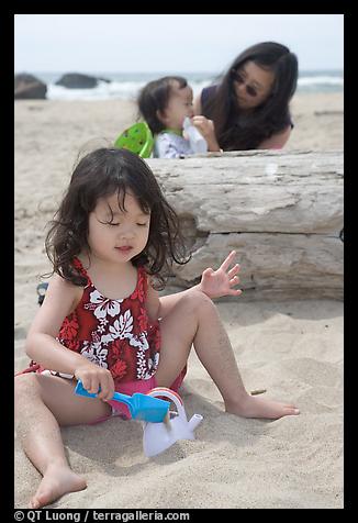 09 June 2007.  (color)