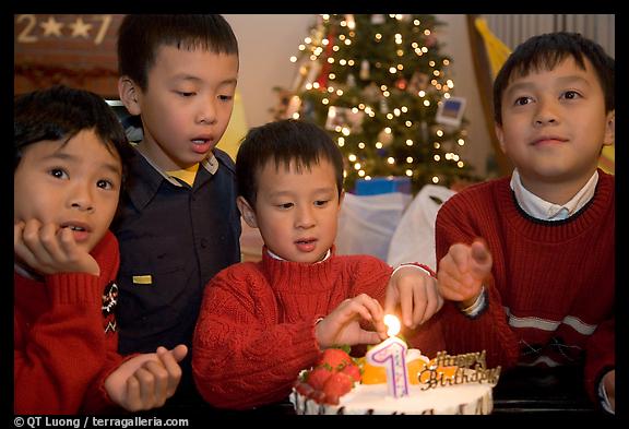 24 Dec 2007.  (color)