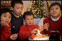 24 Dec 2007.  ( color)