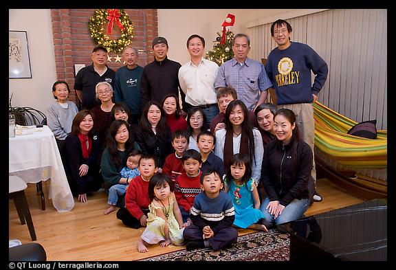 25 Dec 2007.  (color)