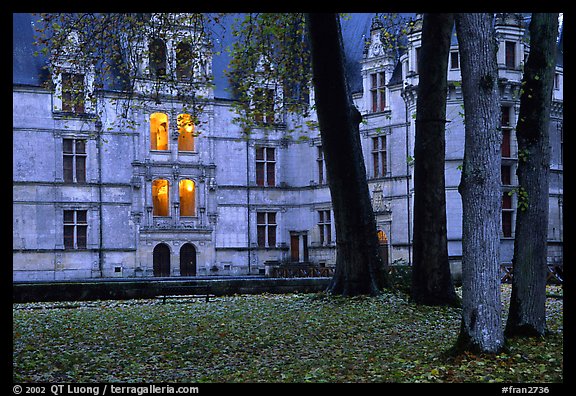 Azay-le-rideau chateau at dusk. Loire Valley, France (color)