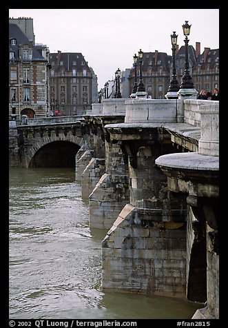 The Pont-neuf. Paris, France