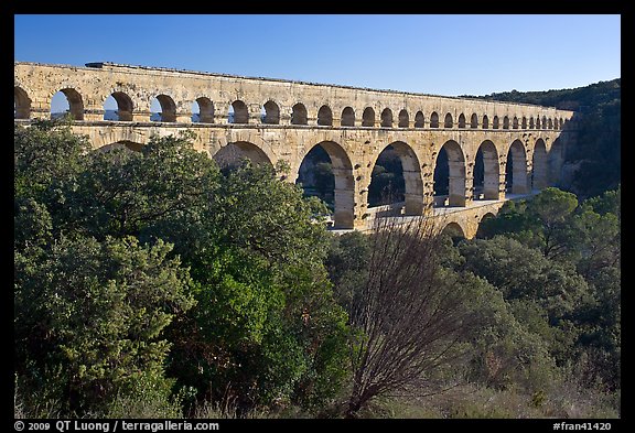 Pont du Gard spanning Gardon river valley. France (color)