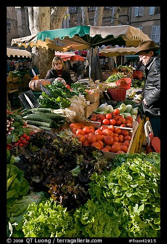 Vegetable stall, open-air market. Aix-en-Provence, France (color)