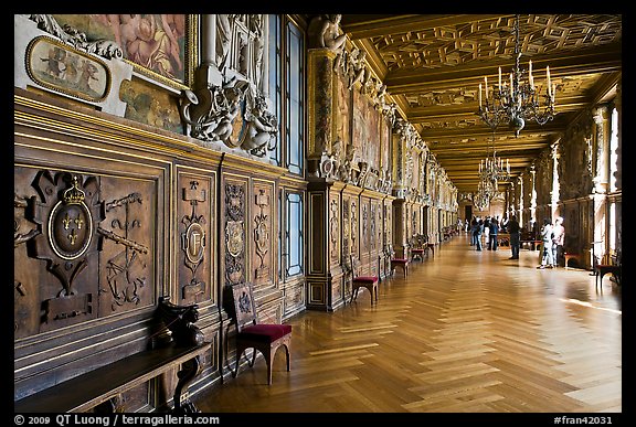 chateau de fontainebleau interior