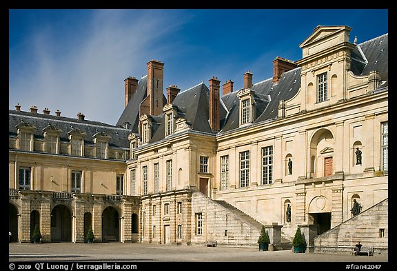 Cour de la Fontaine, Fontainebleau Palace. France (color)