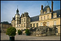 Horseshoe-shaped staircase, main courtyard, Fontainebleau Palace. France (color)