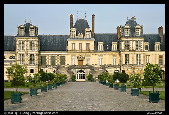 Cour des Adieux, Fontainebleau Palace. France (color)