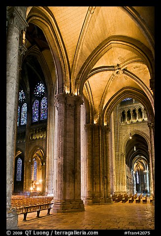 Transept, Cathedrale Notre-Dame de Chartres. France (color)