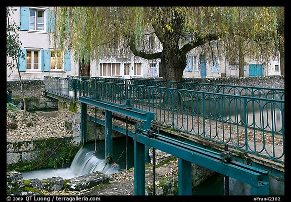 Bridge above canal lock and willow, Chartres. France (color)