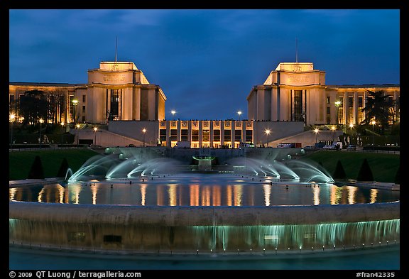 Palais de Chaillot and fountains at night. Paris, France (color)