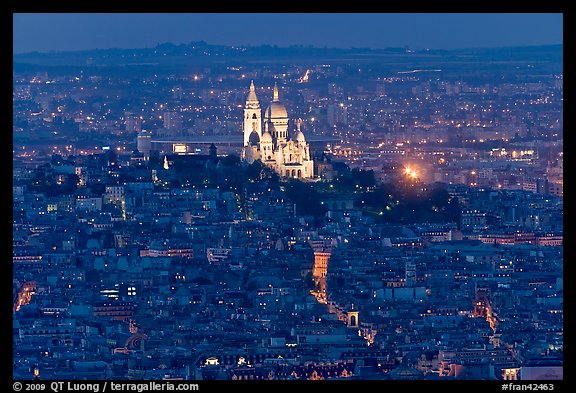 Montmartre Hill and Sacre-Coeur basilica at night. Paris, France (color)