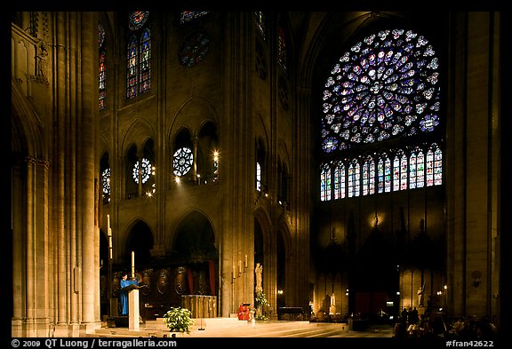 Crossing and south transept during mass. Paris, France (color)