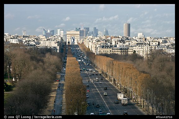 Champs-Elysees, Arc de Triomphe, in winter. Paris, France (color)