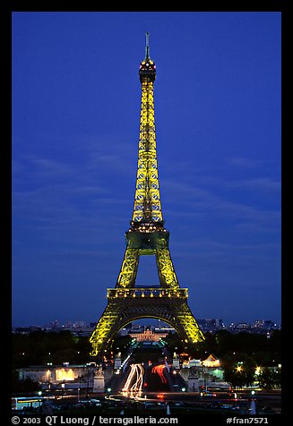 Tour Eiffel (Eiffel Tower) by night. Paris, France (color)