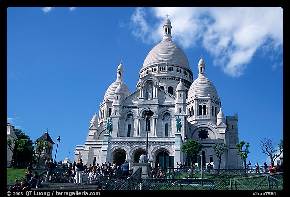 Basilique du Sacre Coeur, seen from the Butte, Montmartre. Paris, France