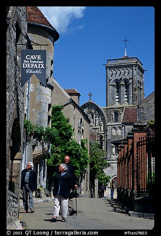 Main street of the Hill of Vezelay with the church in the background. Burgundy, France