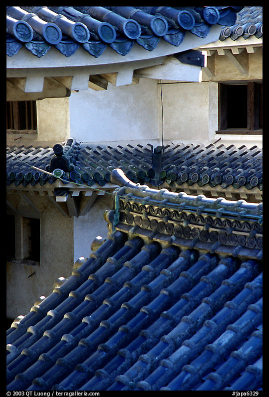 Roofs and walls inside the castle. Himeji, Japan