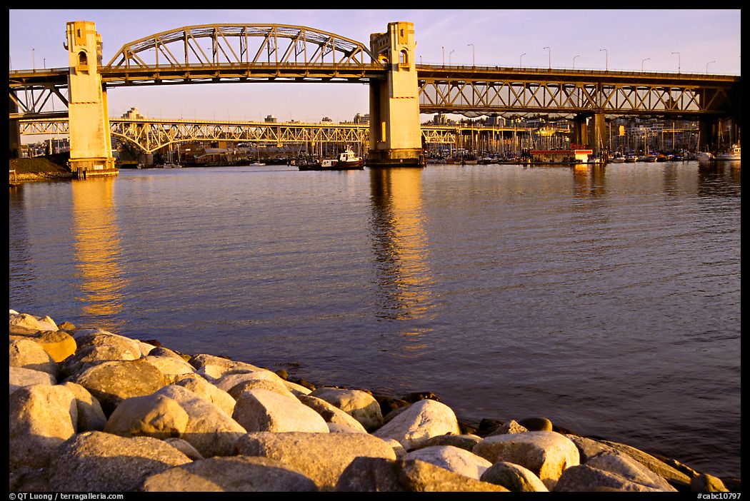Burrard Bridge, late afternoon. Vancouver, British Columbia, Canada
