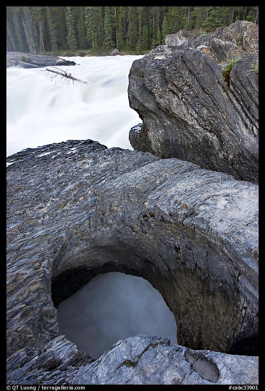 Arch of the Natural Bridge. Yoho National Park, Canadian Rockies, British Columbia, Canada