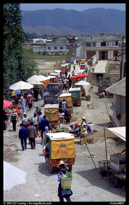 Market and village. Shaping, Yunnan, China