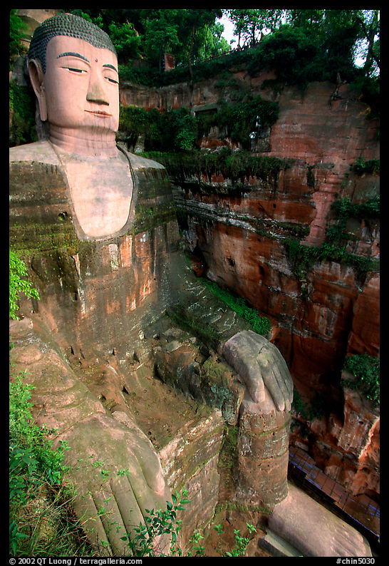 Da Fo (Grand Buddha) seen from Fuyu in Dafo Si. Leshan, Sichuan, China