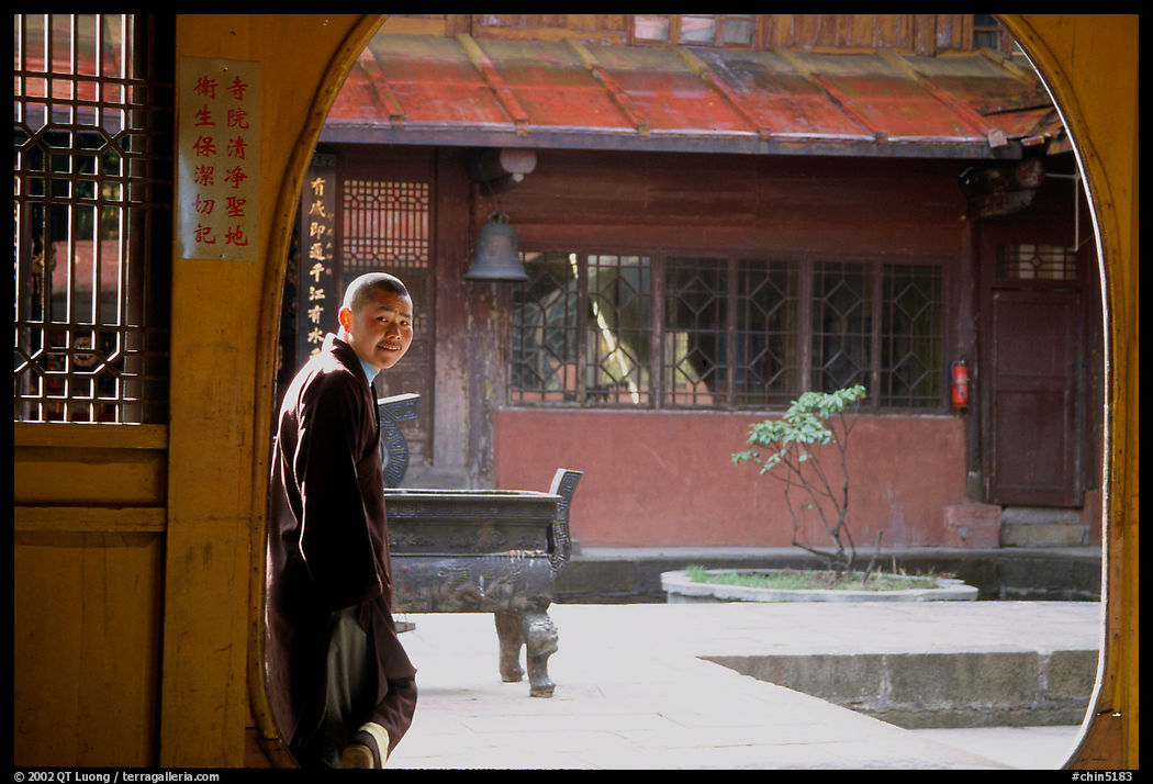 Monk in Jinding Si temple. Emei Shan, Sichuan, China